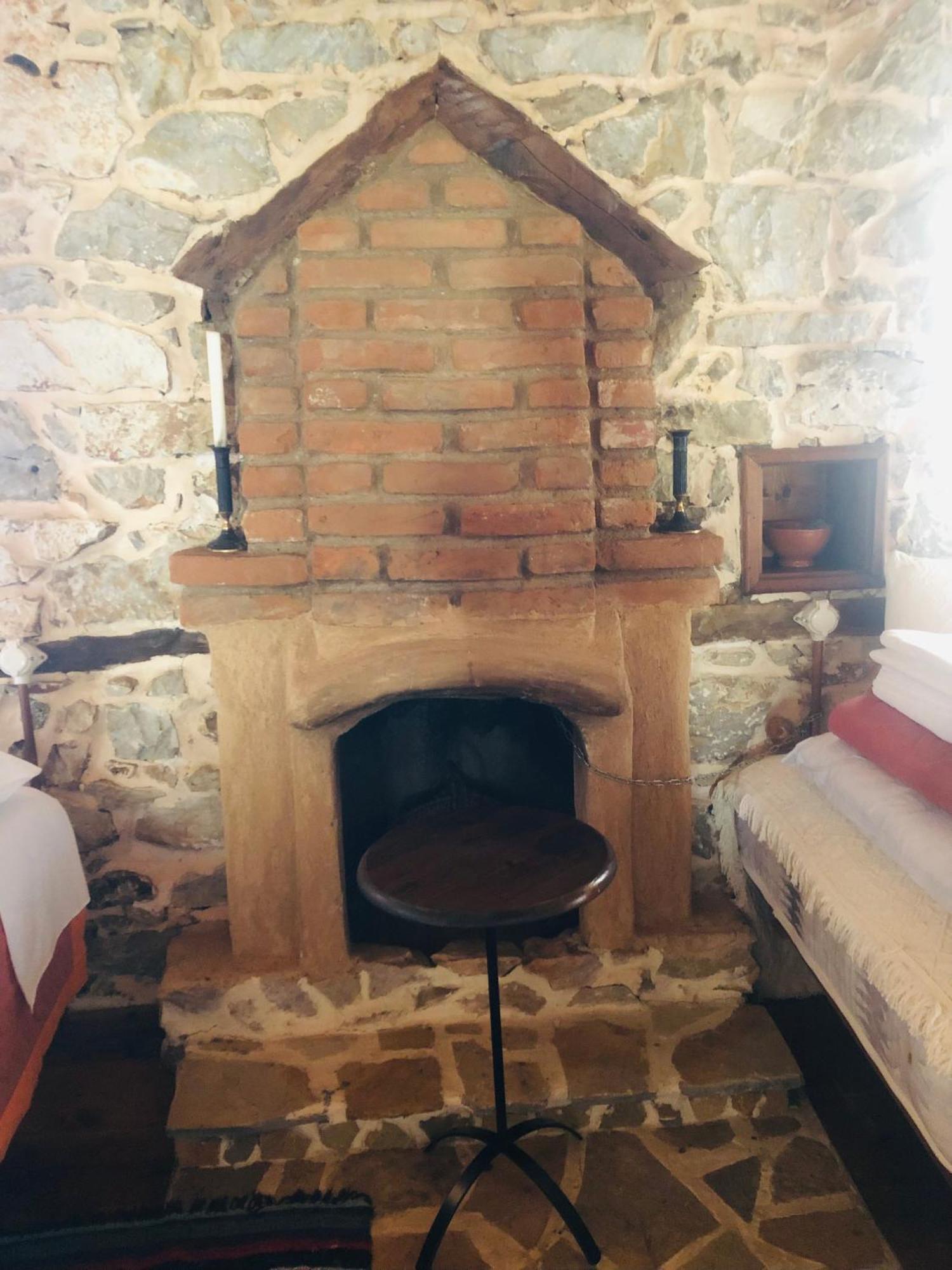 Χαγιάτι Hotell Psarades Exteriör bild